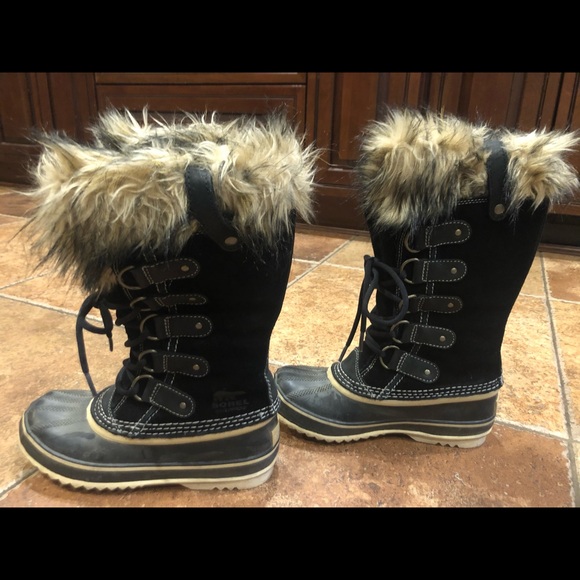 Sorel Joan of Arctic Boots - Picture 5 of 7